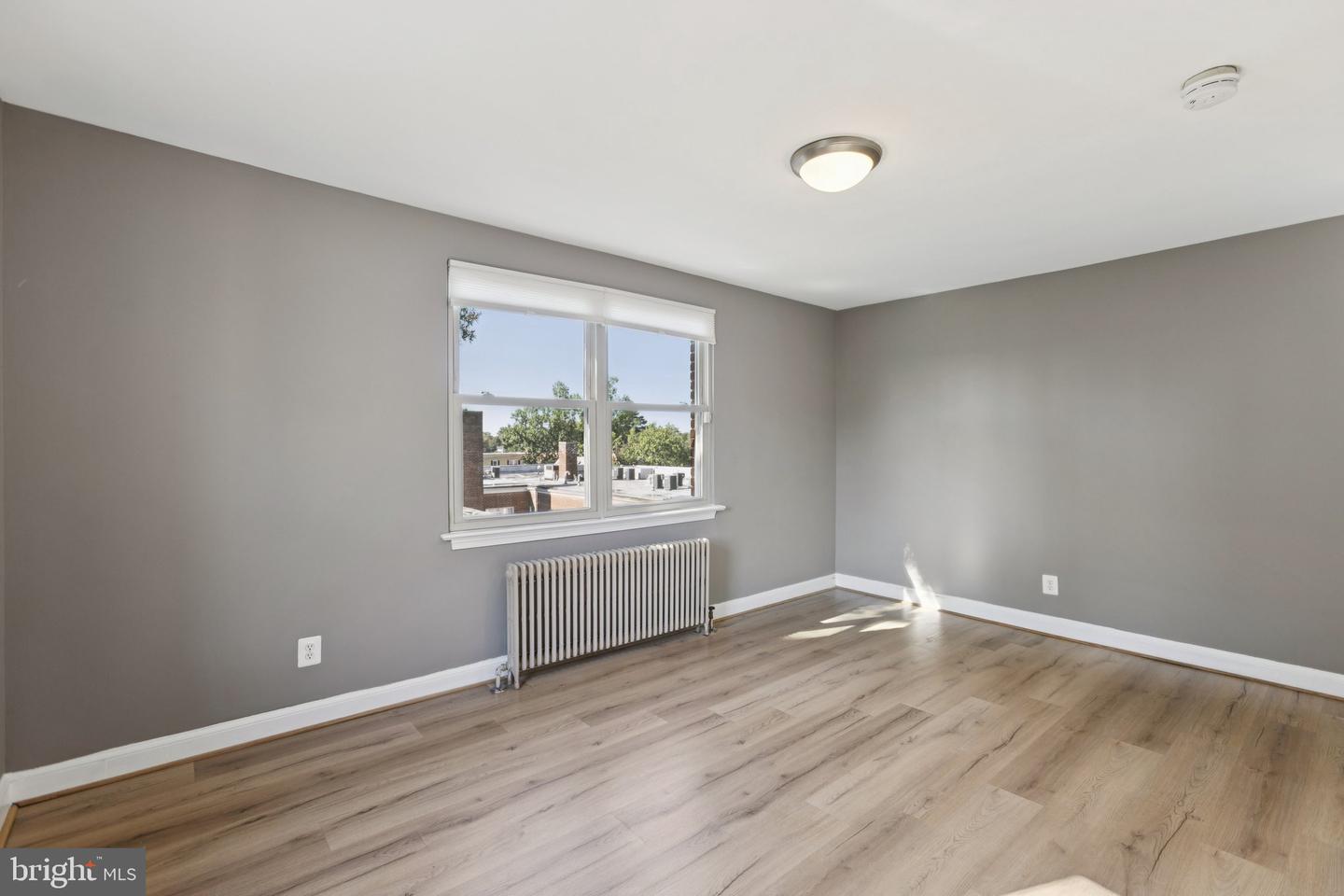 3937 S ST SE #307, WASHINGTON, District Of Columbia 20020, 1 Bedroom Bedrooms, ,1 BathroomBathrooms,Residential,For sale,3937 S ST SE #307,DCDC2227094 MLS # DCDC2227094