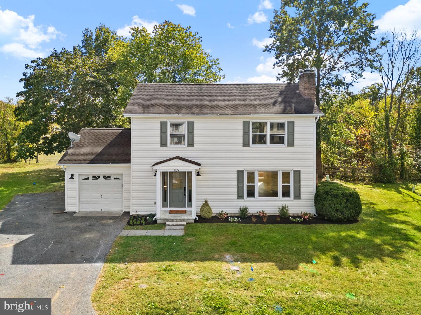 109 COLUMBIA CIR, STEPHENS CITY, Virginia 22655, 3 Bedrooms Bedrooms, ,2 BathroomsBathrooms,Residential,For sale,109 COLUMBIA CIR,VAFV2037380 MLS # VAFV2037380