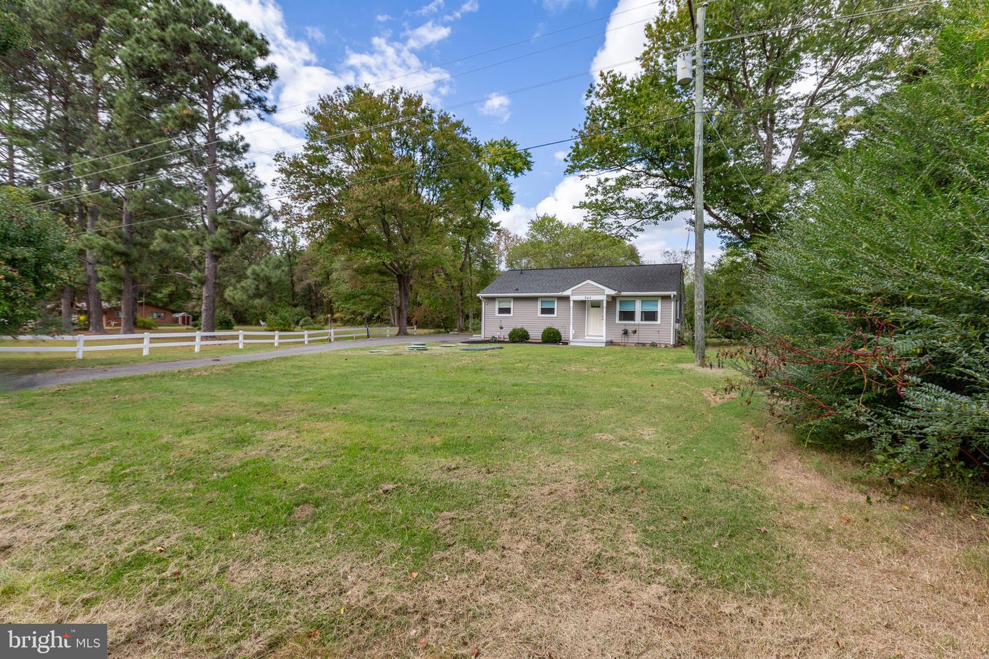 343 FOREST LANE RD, FREDERICKSBURG, Virginia 22405, 3 Bedrooms Bedrooms, ,1 BathroomBathrooms,Residential,For sale,343 FOREST LANE RD,VAST2043460 MLS # VAST2043460