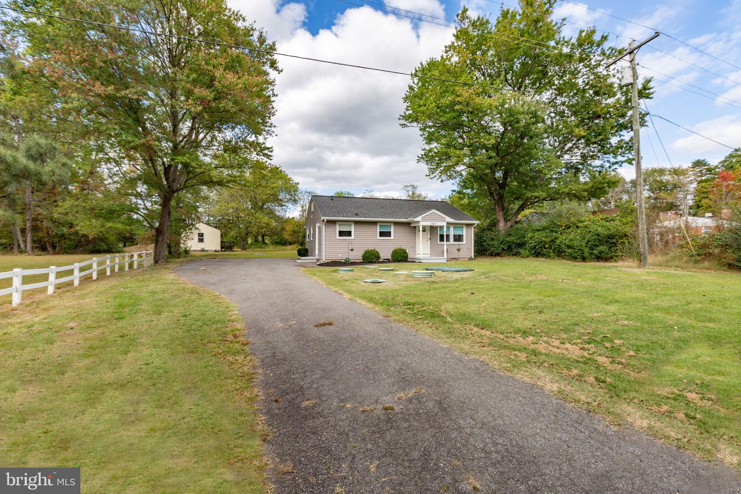 343 FOREST LANE RD, FREDERICKSBURG, Virginia 22405, 3 Bedrooms Bedrooms, ,1 BathroomBathrooms,Residential,For sale,343 FOREST LANE RD,VAST2043460 MLS # VAST2043460