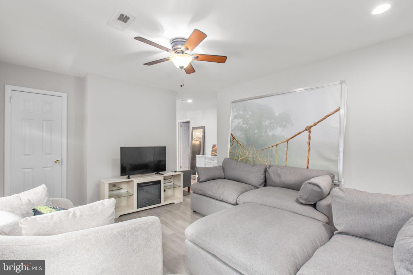 343 FOREST LANE RD, FREDERICKSBURG, Virginia 22405, 3 Bedrooms Bedrooms, ,1 BathroomBathrooms,Residential,For sale,343 FOREST LANE RD,VAST2043460 MLS # VAST2043460