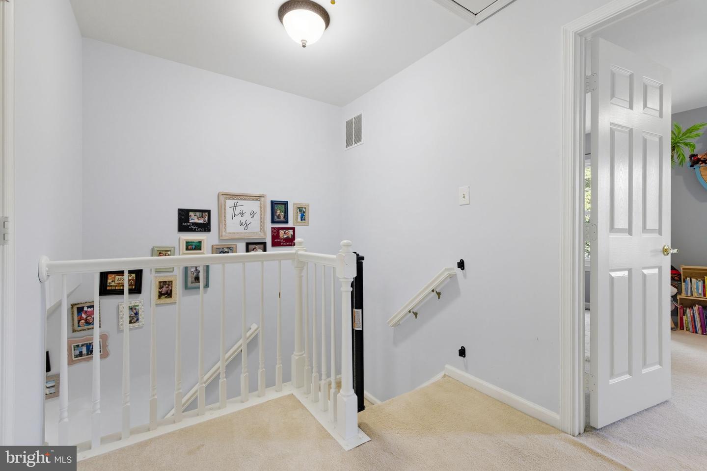 514 COVINGTON TER NE, LEESBURG, Virginia 20176, 3 Bedrooms Bedrooms, ,3 BathroomsBathrooms,Residential,For sale,514 COVINGTON TER NE,VALO2108870 MLS # VALO2108870