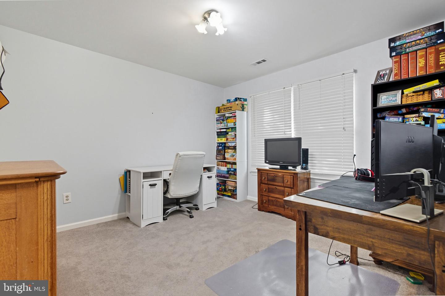 514 COVINGTON TER NE, LEESBURG, Virginia 20176, 3 Bedrooms Bedrooms, ,3 BathroomsBathrooms,Residential,For sale,514 COVINGTON TER NE,VALO2108870 MLS # VALO2108870