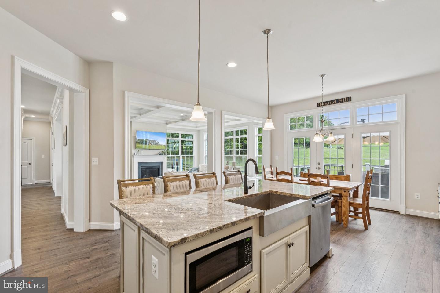 35490 SUNNY RIDGE RD, ROUND HILL, Virginia 20141, 5 Bedrooms Bedrooms, 22 Rooms Rooms,5 BathroomsBathrooms,Residential,For sale,35490 SUNNY RIDGE RD,VALO2108926 MLS # VALO2108926