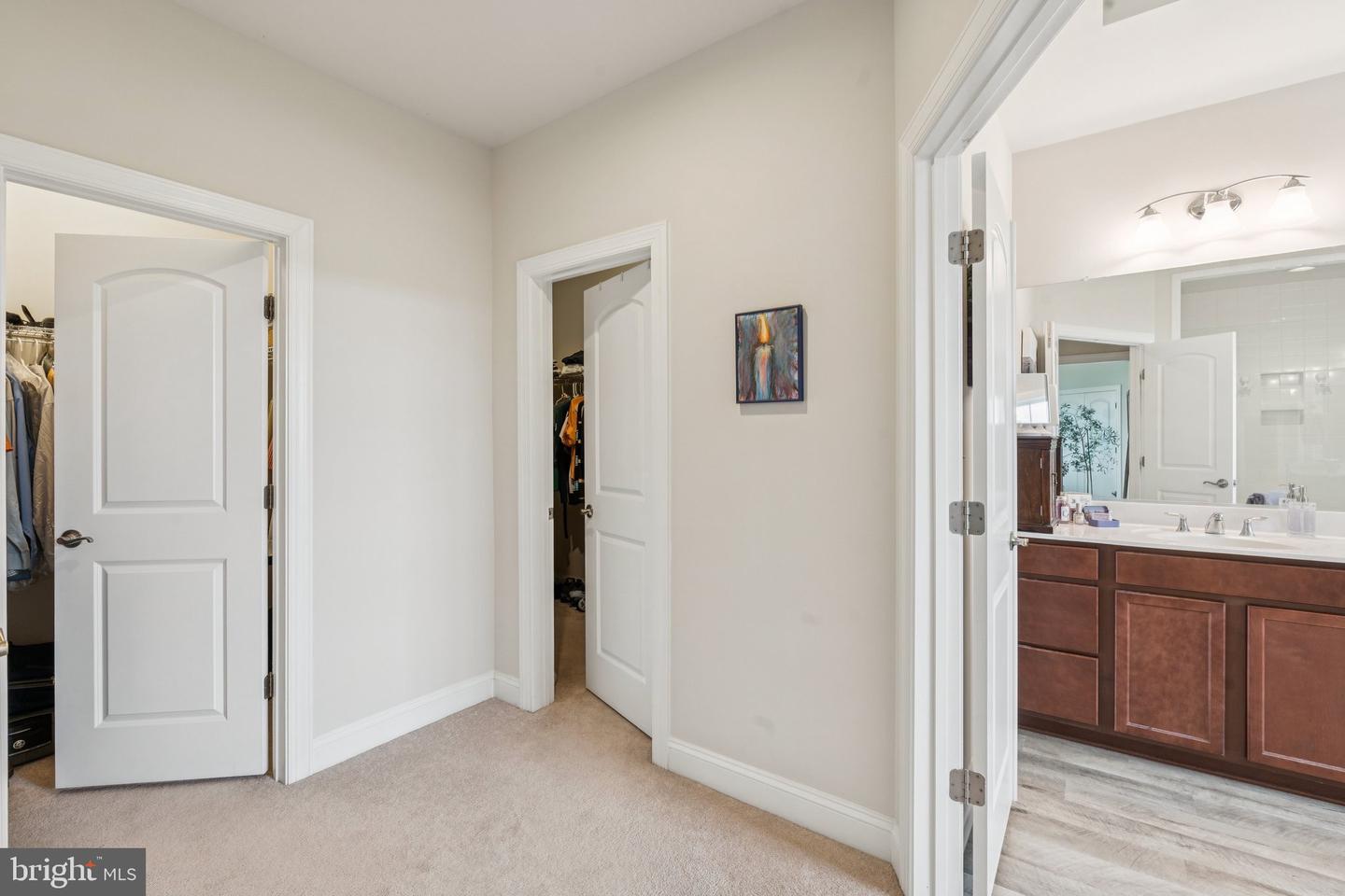 35490 SUNNY RIDGE RD, ROUND HILL, Virginia 20141, 5 Bedrooms Bedrooms, 22 Rooms Rooms,5 BathroomsBathrooms,Residential,For sale,35490 SUNNY RIDGE RD,VALO2108926 MLS # VALO2108926