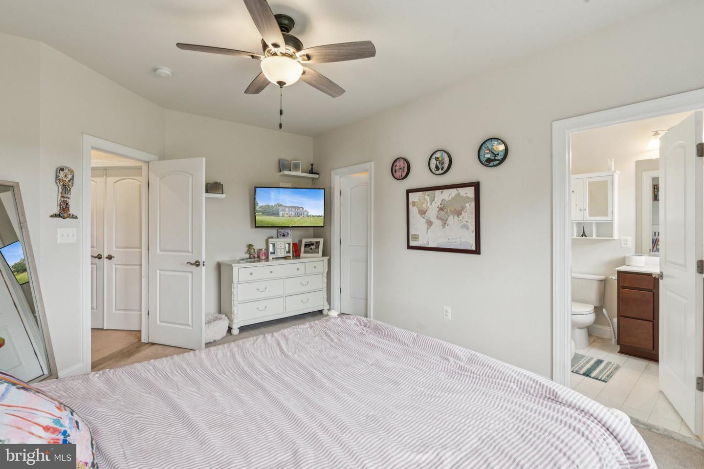 35490 SUNNY RIDGE RD, ROUND HILL, Virginia 20141, 5 Bedrooms Bedrooms, 22 Rooms Rooms,5 BathroomsBathrooms,Residential,For sale,35490 SUNNY RIDGE RD,VALO2108926 MLS # VALO2108926