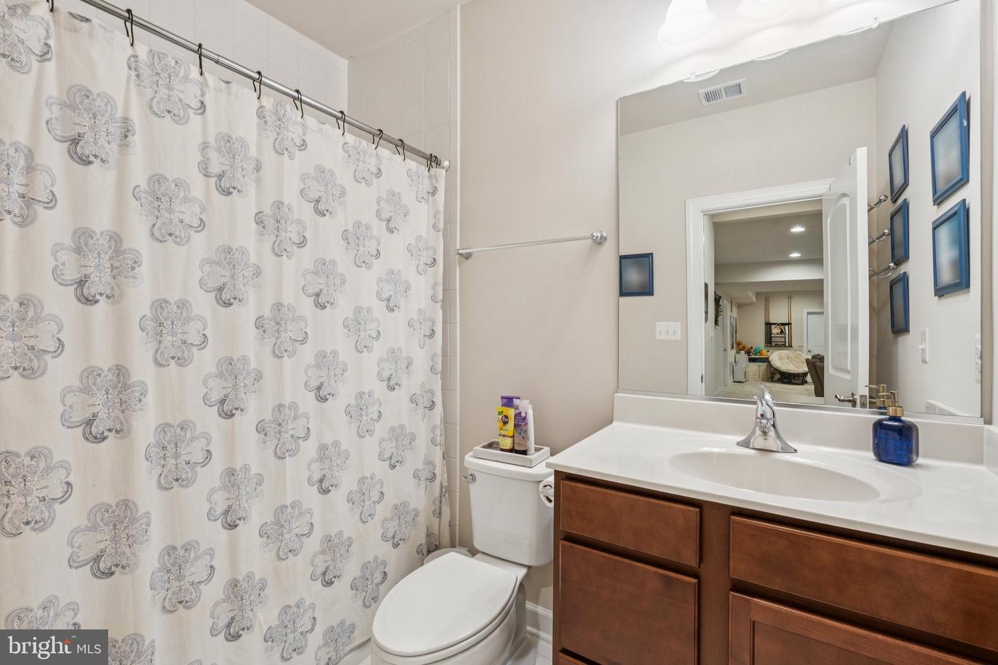 35490 SUNNY RIDGE RD, ROUND HILL, Virginia 20141, 5 Bedrooms Bedrooms, 22 Rooms Rooms,5 BathroomsBathrooms,Residential,For sale,35490 SUNNY RIDGE RD,VALO2108926 MLS # VALO2108926