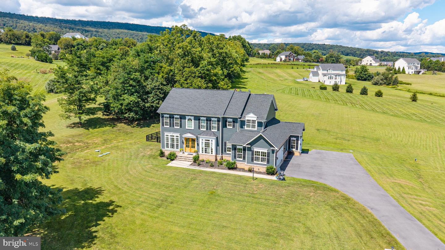 35490 SUNNY RIDGE RD, ROUND HILL, Virginia 20141, 5 Bedrooms Bedrooms, 22 Rooms Rooms,5 BathroomsBathrooms,Residential,For sale,35490 SUNNY RIDGE RD,VALO2108926 MLS # VALO2108926