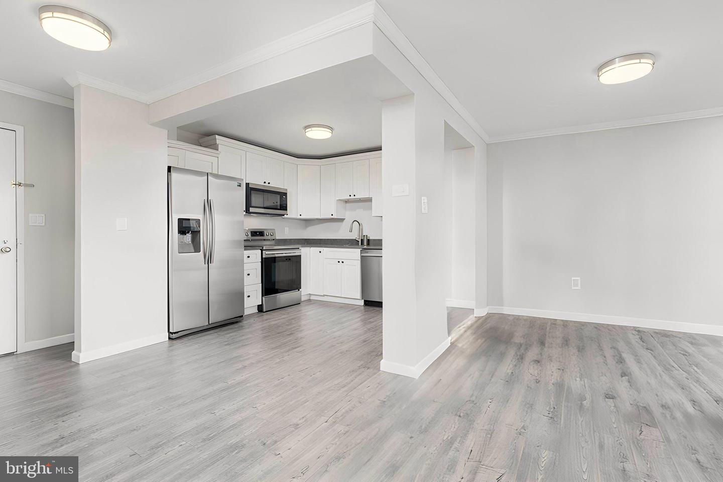 8370 GREENSBORO DR #916, MCLEAN, Virginia 22102, 1 Bedroom Bedrooms, ,1 BathroomBathrooms,Residential,For sale,8370 GREENSBORO DR #916,VAFX2274392 MLS # VAFX2274392
