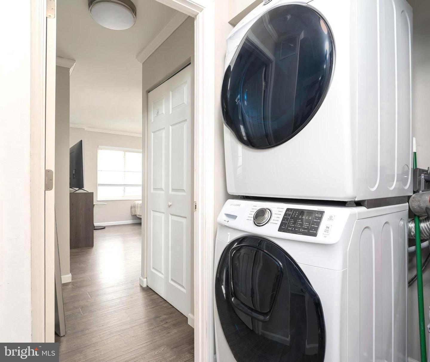 8370 GREENSBORO DR #916, MCLEAN, Virginia 22102, 1 Bedroom Bedrooms, ,1 BathroomBathrooms,Residential,For sale,8370 GREENSBORO DR #916,VAFX2274392 MLS # VAFX2274392