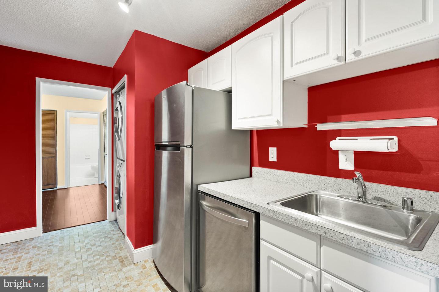 200 N PICKETT ST N #1515, ALEXANDRIA, Virginia 22304, 1 Bedroom Bedrooms, 6 Rooms Rooms,1 BathroomBathrooms,Residential,For sale,200 N PICKETT ST N #1515,VAAX2050842 MLS # VAAX2050842