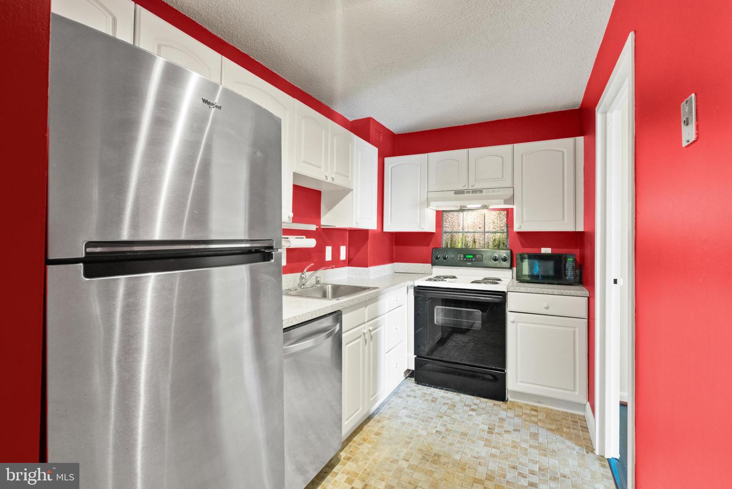 200 N PICKETT ST N #1515, ALEXANDRIA, Virginia 22304, 1 Bedroom Bedrooms, 6 Rooms Rooms,1 BathroomBathrooms,Residential,For sale,200 N PICKETT ST N #1515,VAAX2050842 MLS # VAAX2050842