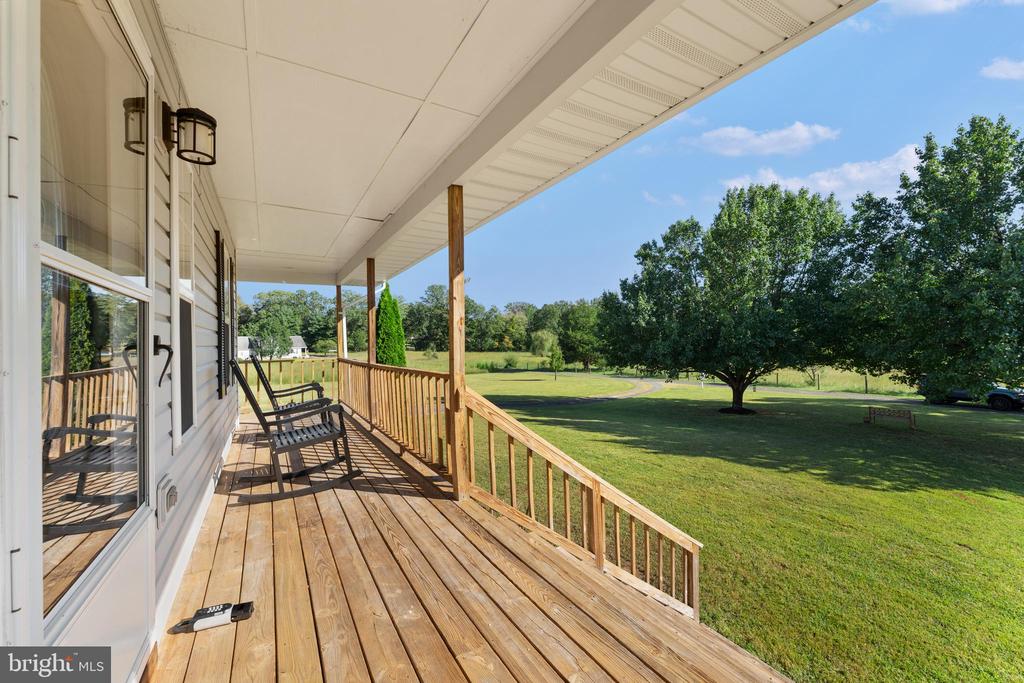 7292 STARLING DR, WARRENTON, Virginia 20186, 3 Bedrooms Bedrooms, ,2 BathroomsBathrooms,Residential,7292 STARLING DR,VAFQ2018138 MLS # VAFQ2018138