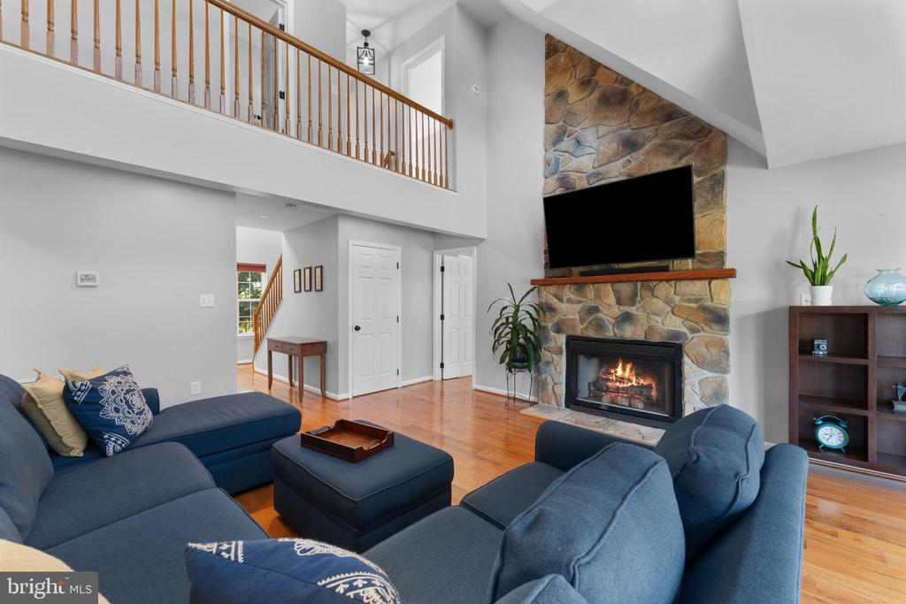 7292 STARLING DR, WARRENTON, Virginia 20186, 3 Bedrooms Bedrooms, ,2 BathroomsBathrooms,Residential,7292 STARLING DR,VAFQ2018138 MLS # VAFQ2018138