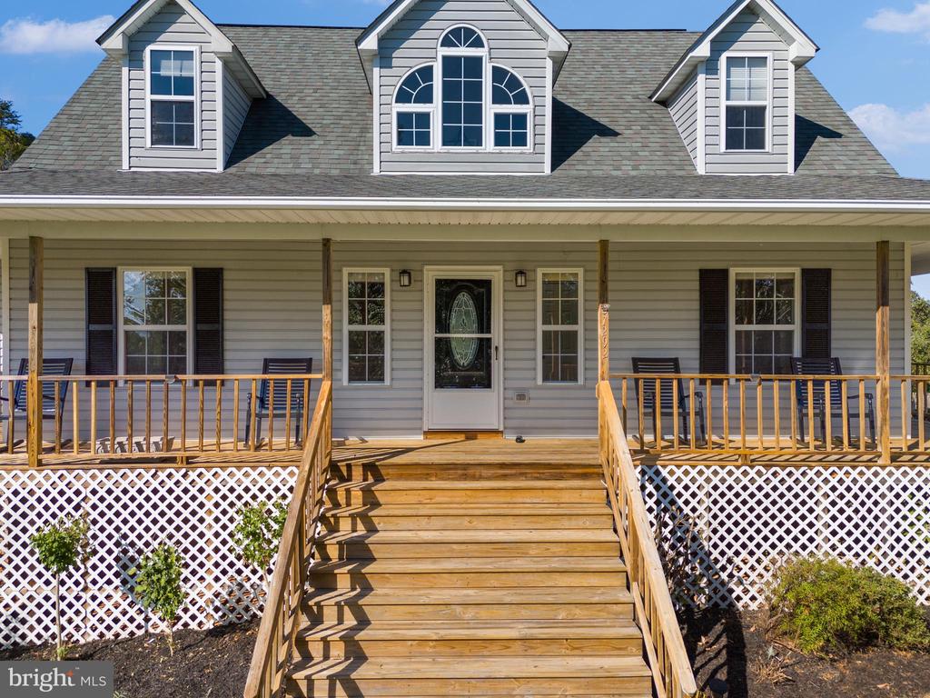 7292 STARLING DR, WARRENTON, Virginia 20186, 3 Bedrooms Bedrooms, ,2 BathroomsBathrooms,Residential,7292 STARLING DR,VAFQ2018138 MLS # VAFQ2018138