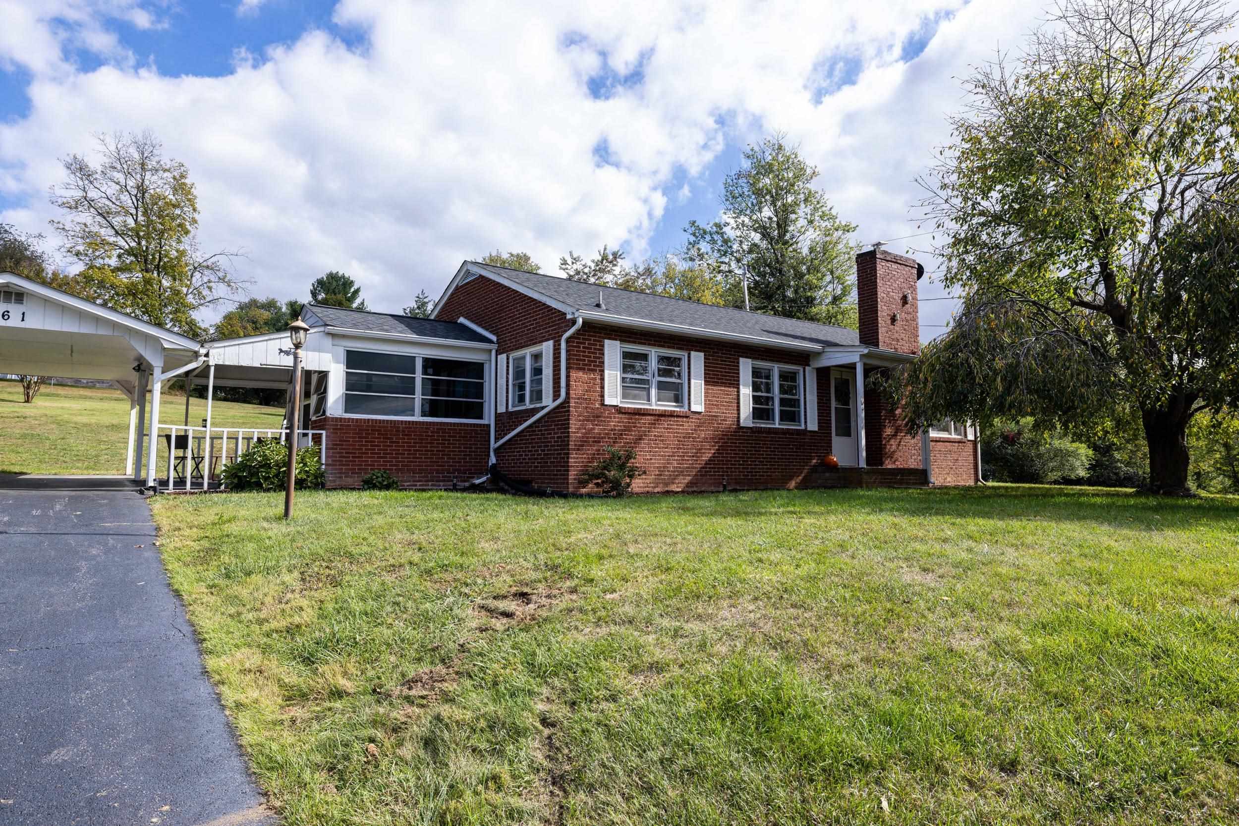 161 BOYERS RD, ROCKINGHAM, Virginia 22801, 3 Bedrooms Bedrooms, ,1 BathroomBathrooms,Residential,161 BOYERS RD,670022 MLS # 670022