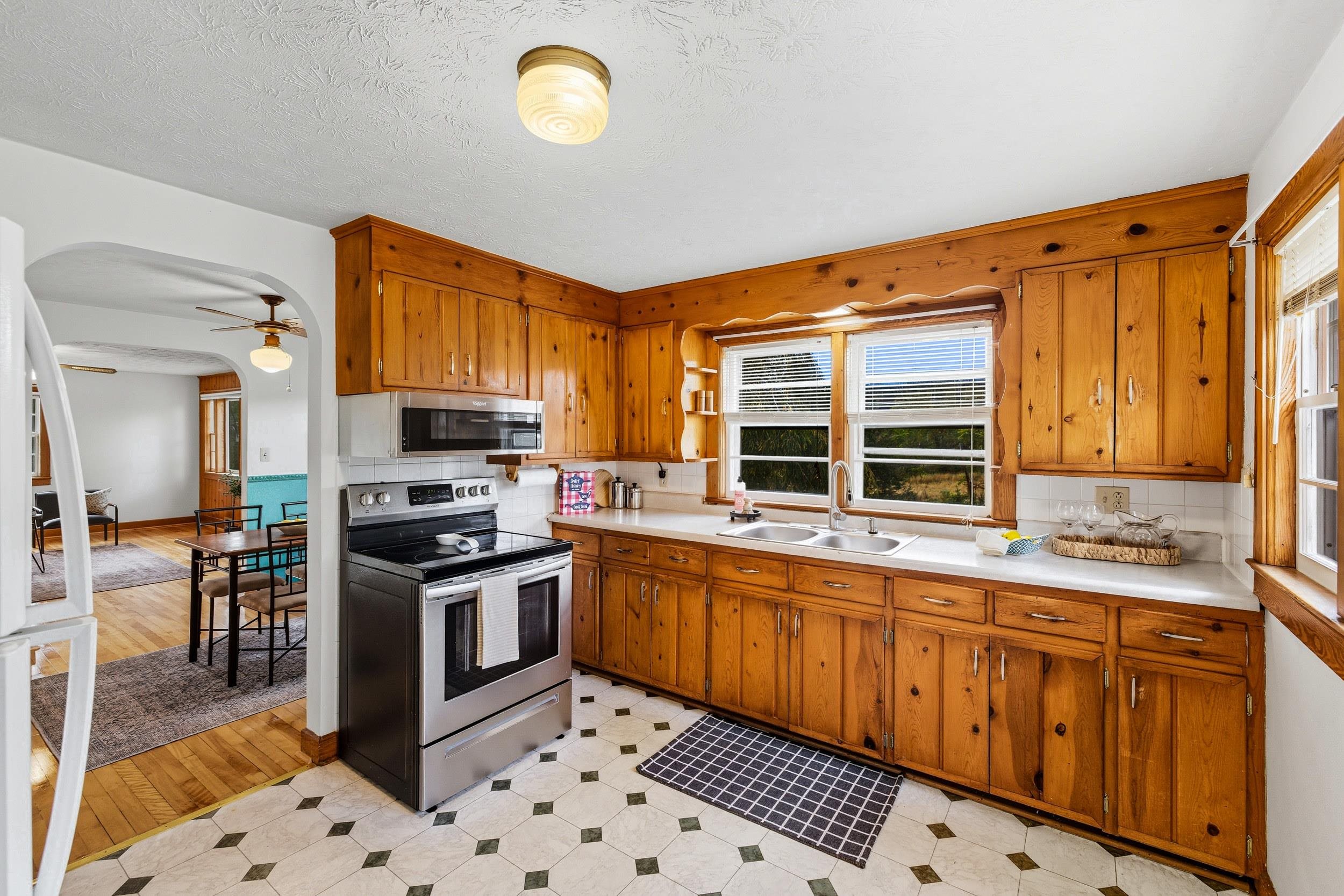 161 BOYERS RD, ROCKINGHAM, Virginia 22801, 3 Bedrooms Bedrooms, ,1 BathroomBathrooms,Residential,161 BOYERS RD,670022 MLS # 670022