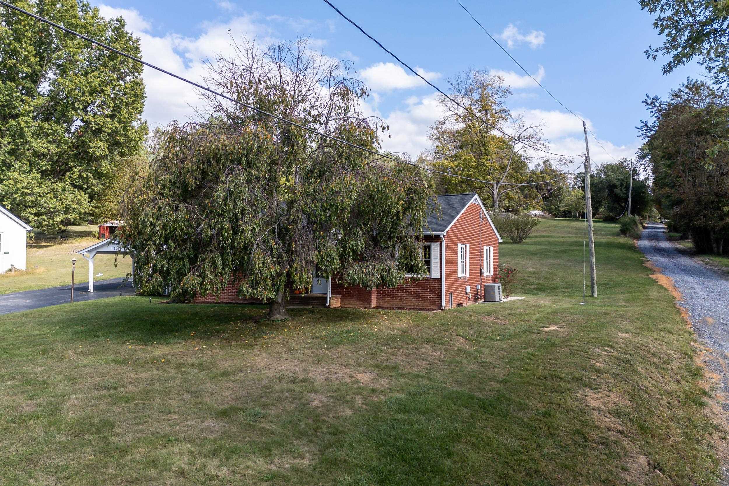 161 BOYERS RD, ROCKINGHAM, Virginia 22801, 3 Bedrooms Bedrooms, ,1 BathroomBathrooms,Residential,161 BOYERS RD,670022 MLS # 670022