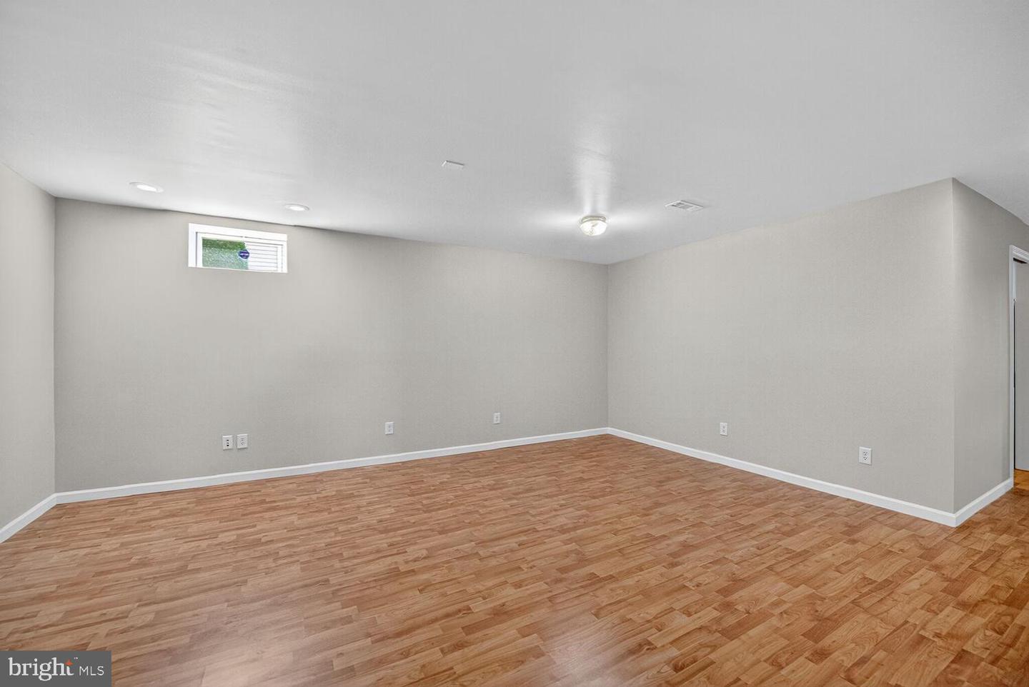 16837 FOUR SEASONS DR, DUMFRIES, Virginia 22025, 3 Bedrooms Bedrooms, ,3 BathroomsBathrooms,Residential,For sale,16837 FOUR SEASONS DR,VAPW2103366 MLS # VAPW2103366