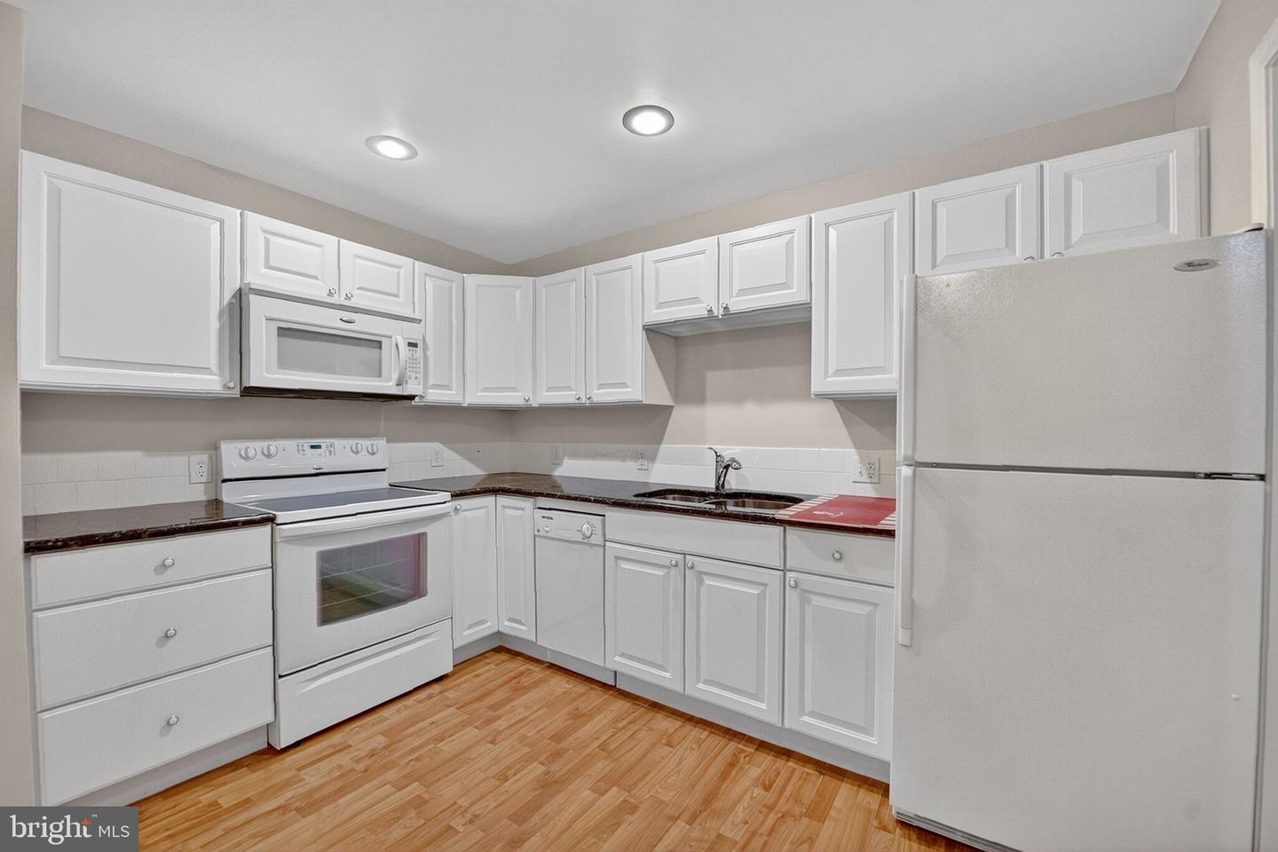 16837 FOUR SEASONS DR, DUMFRIES, Virginia 22025, 3 Bedrooms Bedrooms, ,3 BathroomsBathrooms,Residential,For sale,16837 FOUR SEASONS DR,VAPW2103366 MLS # VAPW2103366