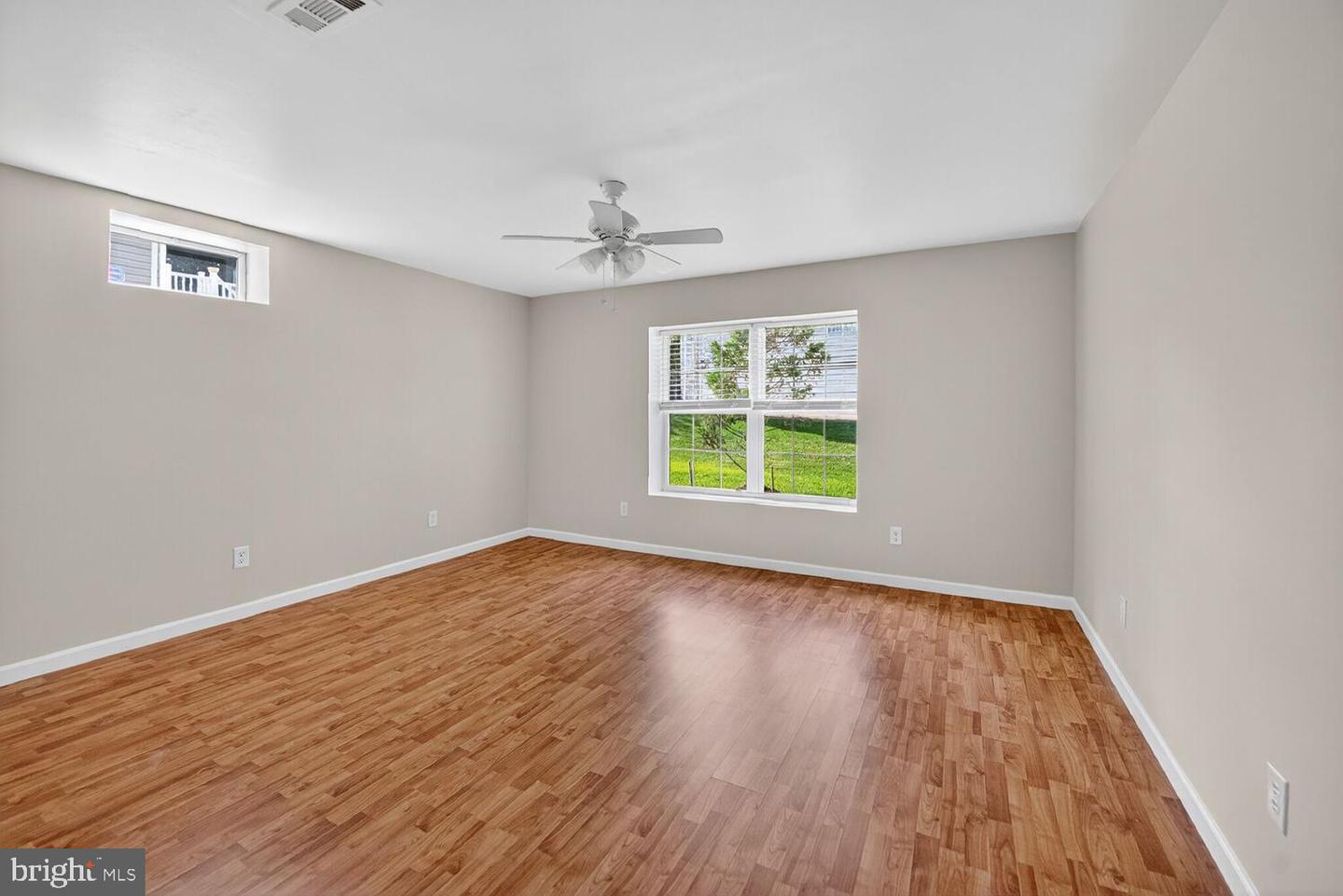 16837 FOUR SEASONS DR, DUMFRIES, Virginia 22025, 3 Bedrooms Bedrooms, ,3 BathroomsBathrooms,Residential,For sale,16837 FOUR SEASONS DR,VAPW2103366 MLS # VAPW2103366