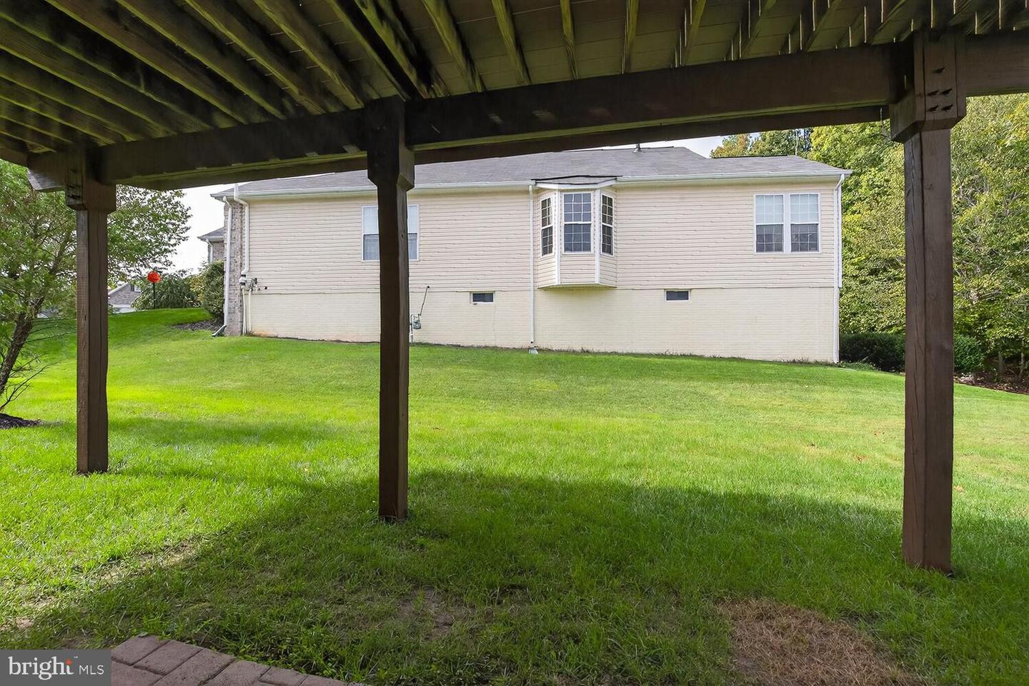 16837 FOUR SEASONS DR, DUMFRIES, Virginia 22025, 3 Bedrooms Bedrooms, ,3 BathroomsBathrooms,Residential,For sale,16837 FOUR SEASONS DR,VAPW2103366 MLS # VAPW2103366