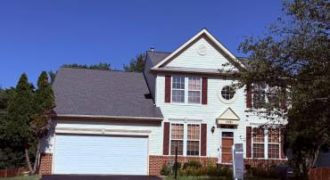 15381 TINA LN, WOODBRIDGE, Virginia 22193, 5 Bedrooms Bedrooms, 9 Rooms Rooms,3 BathroomsBathrooms,Residential,For sale,15381 TINA LN,VAPW2103718 MLS # VAPW2103718