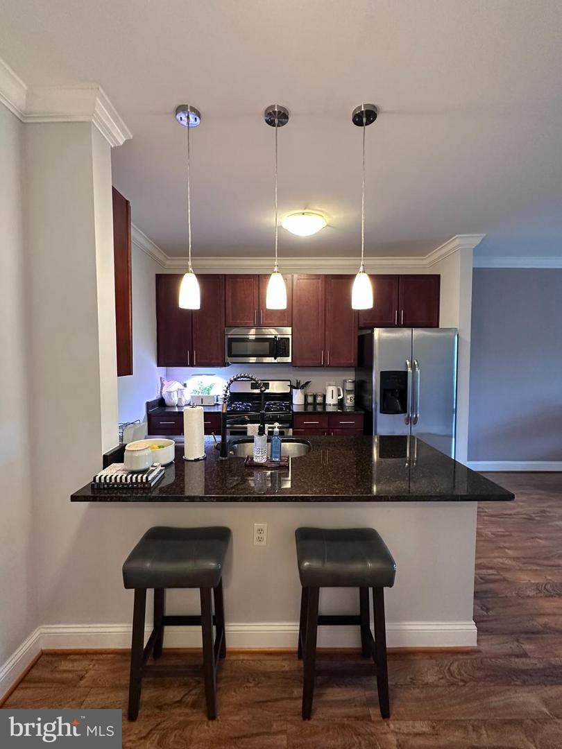 6301 EDSALL RD #205, ALEXANDRIA, Virginia 22312, 1 Bedroom Bedrooms, 2 Rooms Rooms,1 BathroomBathrooms,Residential,For sale,6301 EDSALL RD #205,VAFX2270042 MLS # VAFX2270042