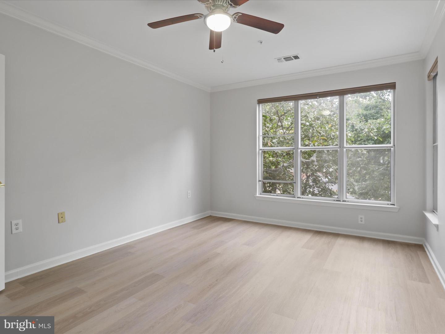 12913 ALTON SQ #219, HERNDON, Virginia 20170, 2 Bedrooms Bedrooms, ,2 BathroomsBathrooms,Residential,For sale,12913 ALTON SQ #219,VAFX2273202 MLS # VAFX2273202
