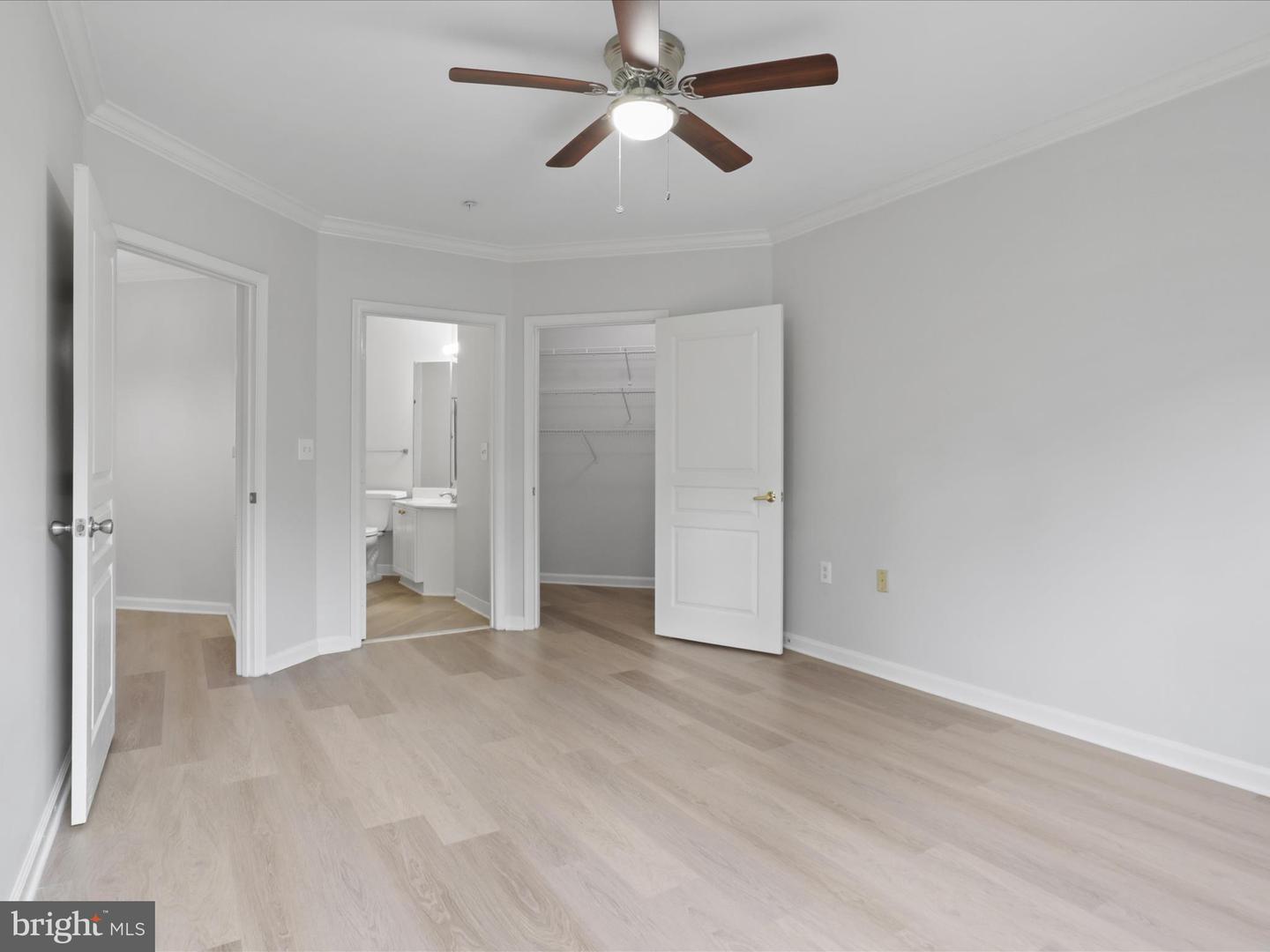 12913 ALTON SQ #219, HERNDON, Virginia 20170, 2 Bedrooms Bedrooms, ,2 BathroomsBathrooms,Residential,For sale,12913 ALTON SQ #219,VAFX2273202 MLS # VAFX2273202