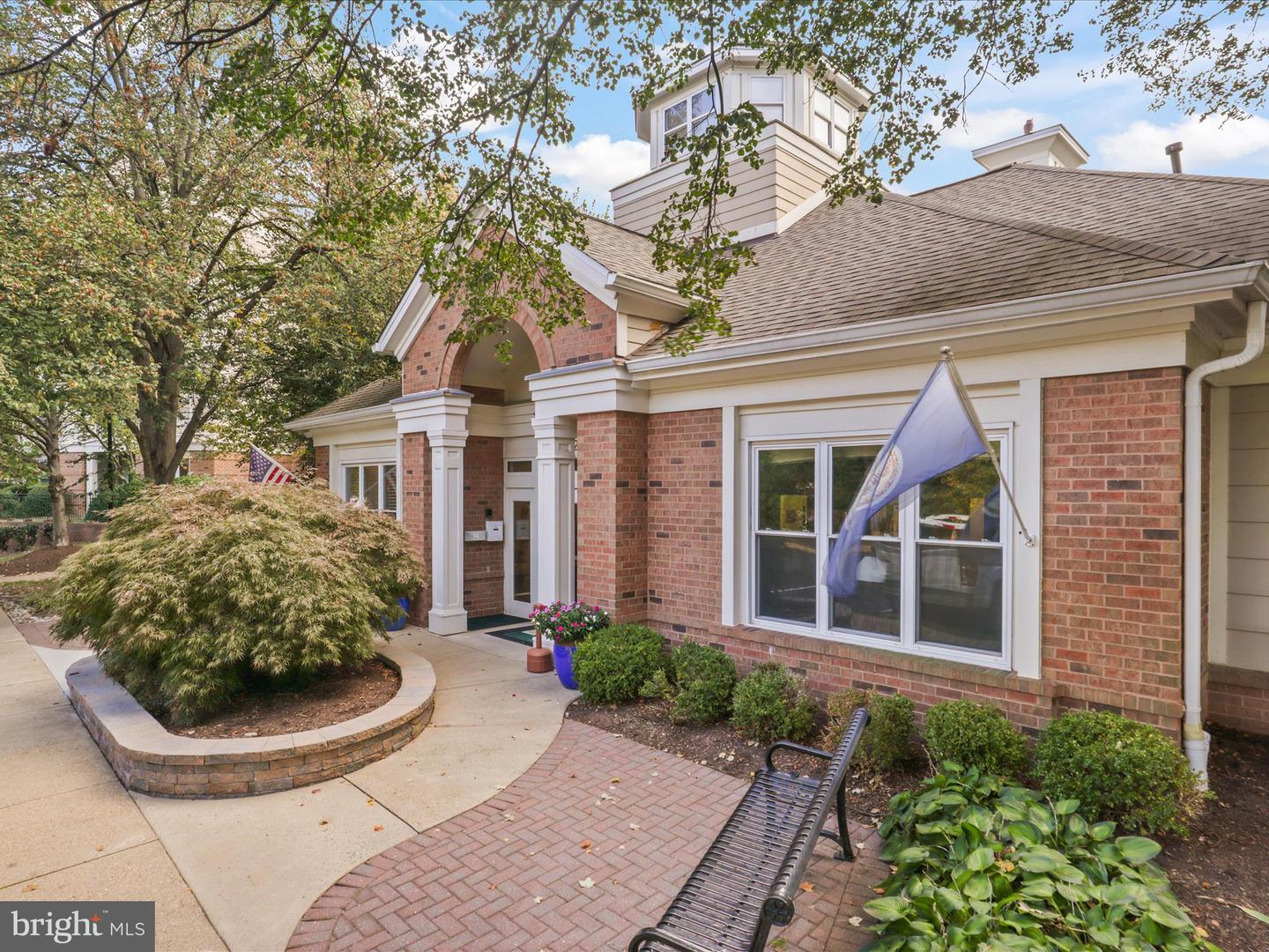 12913 ALTON SQ #219, HERNDON, Virginia 20170, 2 Bedrooms Bedrooms, ,2 BathroomsBathrooms,Residential,For sale,12913 ALTON SQ #219,VAFX2273202 MLS # VAFX2273202