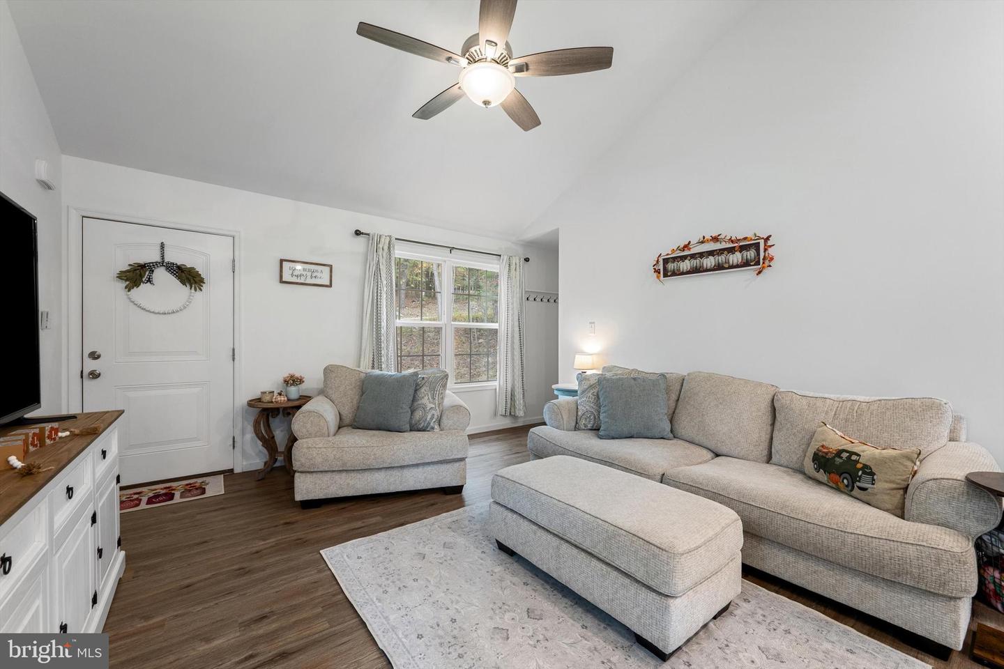 534 GROUSE DR, WINCHESTER, Virginia 22602, 3 Bedrooms Bedrooms, ,3 BathroomsBathrooms,Residential,For sale,534 GROUSE DR,VAFV2037262 MLS # VAFV2037262