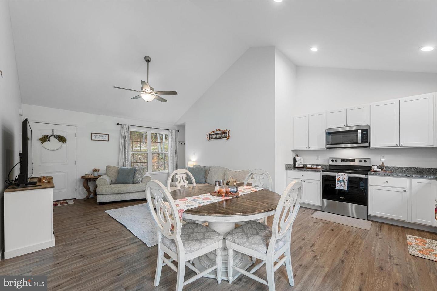 534 GROUSE DR, WINCHESTER, Virginia 22602, 3 Bedrooms Bedrooms, ,3 BathroomsBathrooms,Residential,For sale,534 GROUSE DR,VAFV2037262 MLS # VAFV2037262