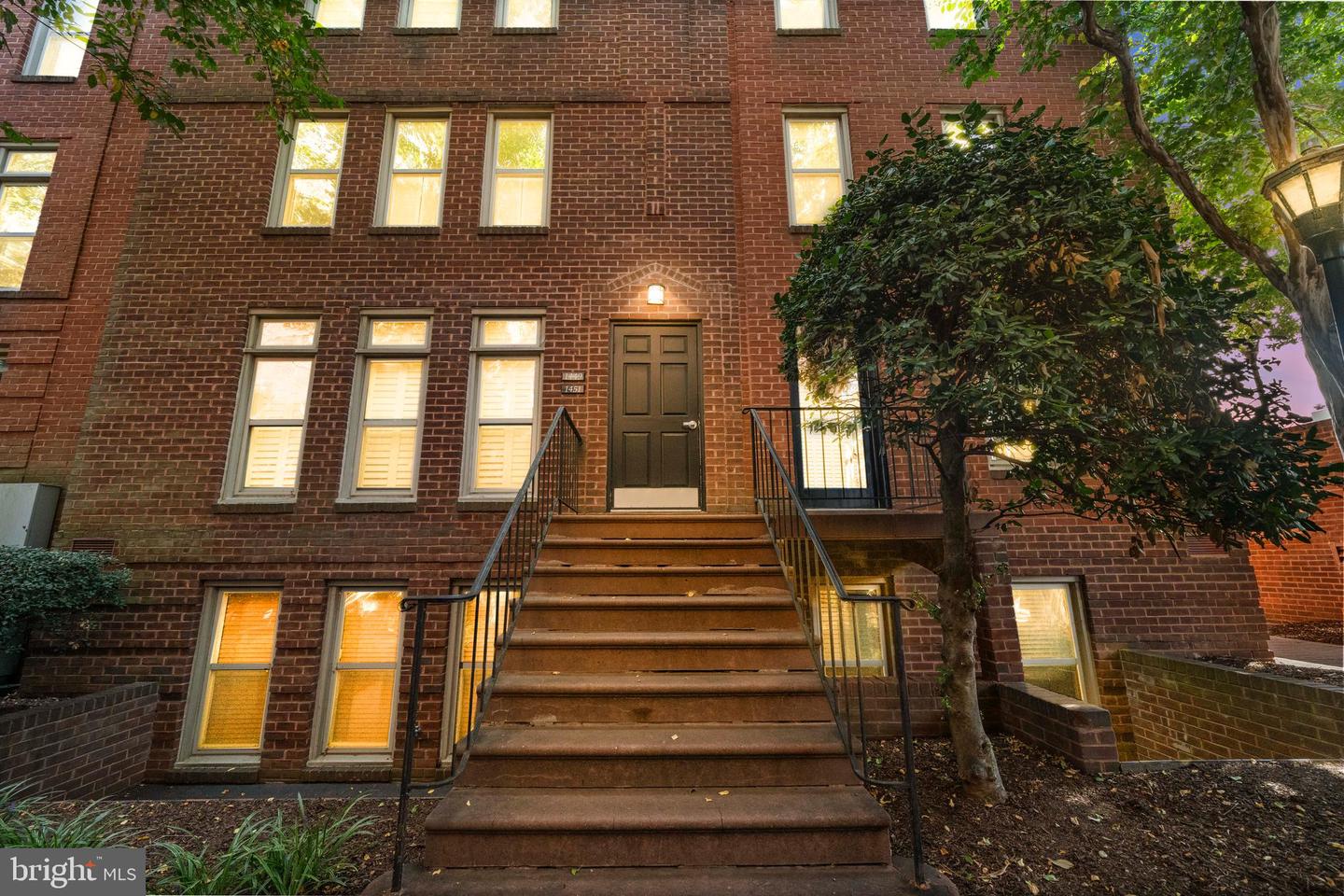1449 A ST NE #D, WASHINGTON, District Of Columbia 20002, 1 Bedroom Bedrooms, ,1 BathroomBathrooms,Residential,For sale,1449 A ST NE #D,DCDC2226054 MLS # DCDC2226054