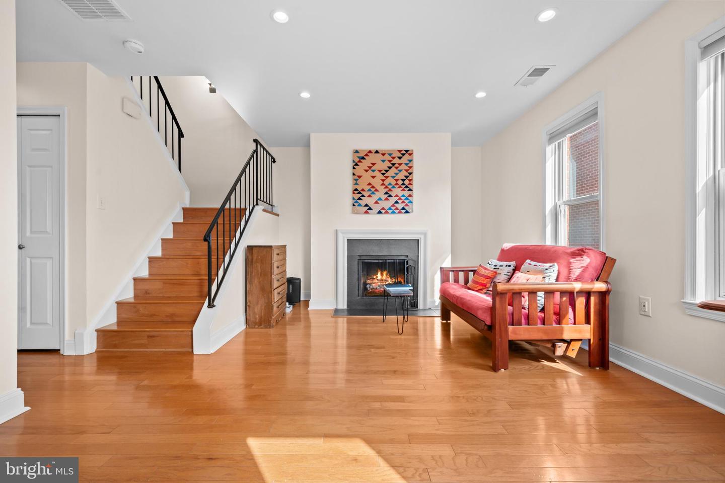 1449 A ST NE #D, WASHINGTON, District Of Columbia 20002, 1 Bedroom Bedrooms, ,1 BathroomBathrooms,Residential,For sale,1449 A ST NE #D,DCDC2226054 MLS # DCDC2226054