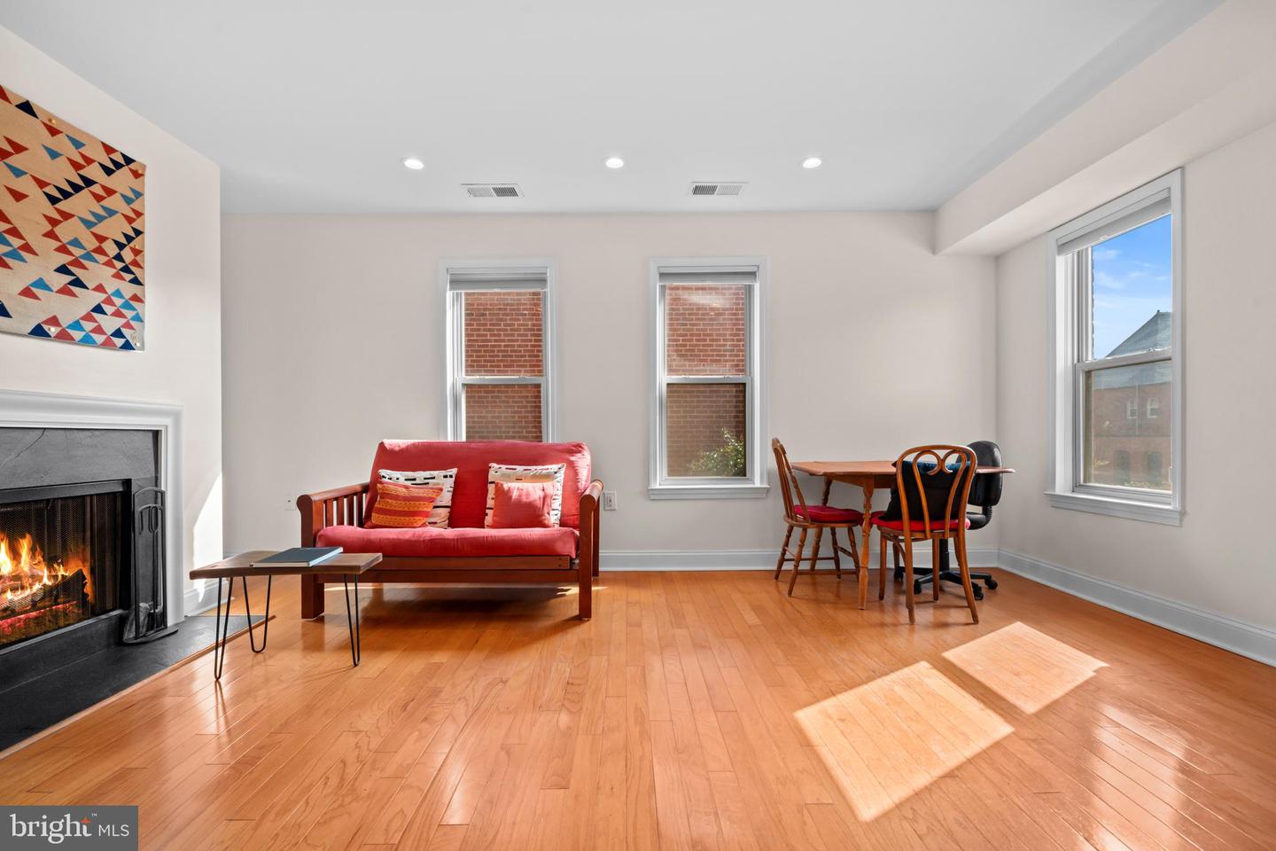 1449 A ST NE #D, WASHINGTON, District Of Columbia 20002, 1 Bedroom Bedrooms, ,1 BathroomBathrooms,Residential,For sale,1449 A ST NE #D,DCDC2226054 MLS # DCDC2226054