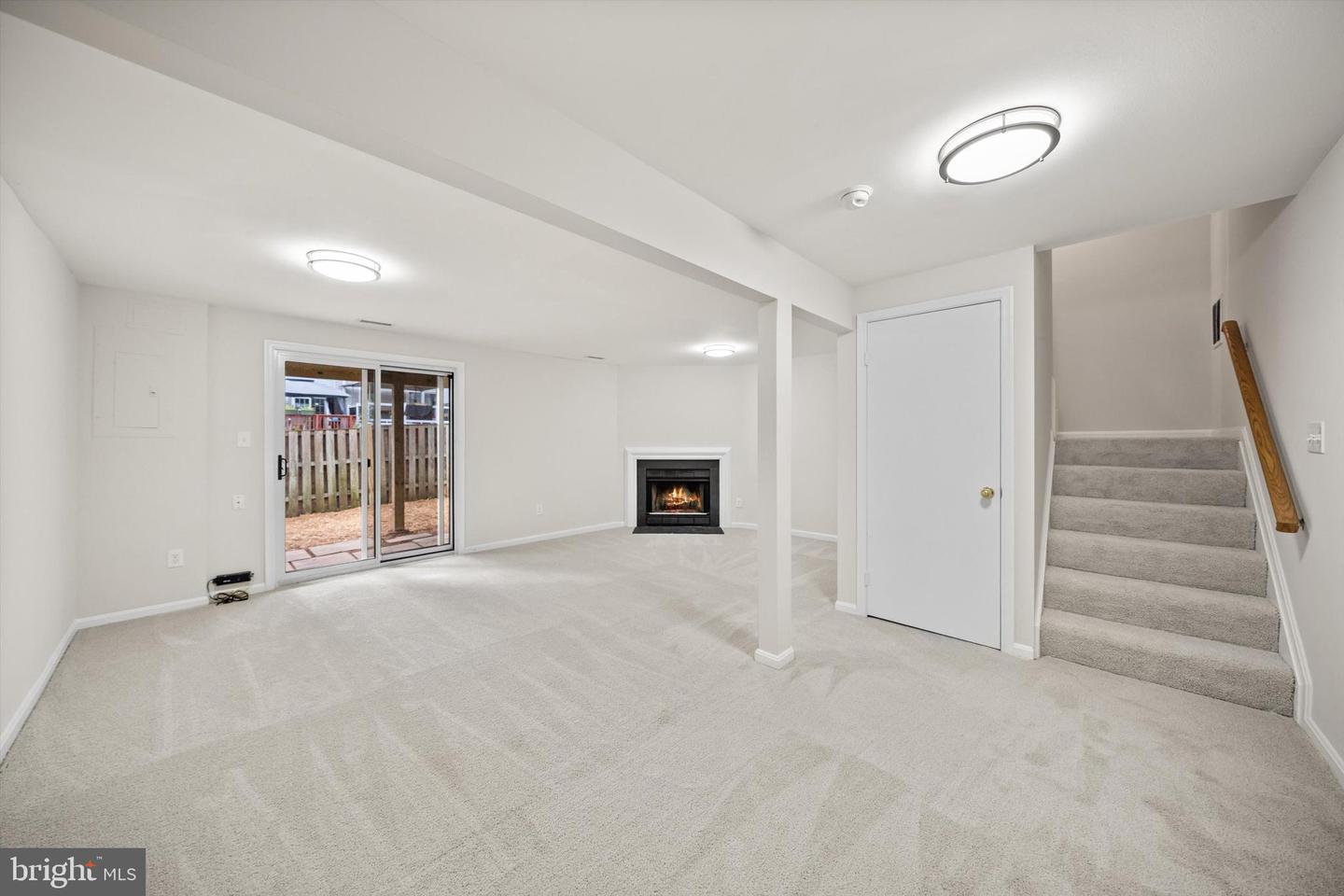 13875 LAURA RATCLIFF, CENTREVILLE, Virginia 20121, 2 Bedrooms Bedrooms, ,3 BathroomsBathrooms,Residential,For sale,13875 LAURA RATCLIFF,VAFX2273356 MLS # VAFX2273356