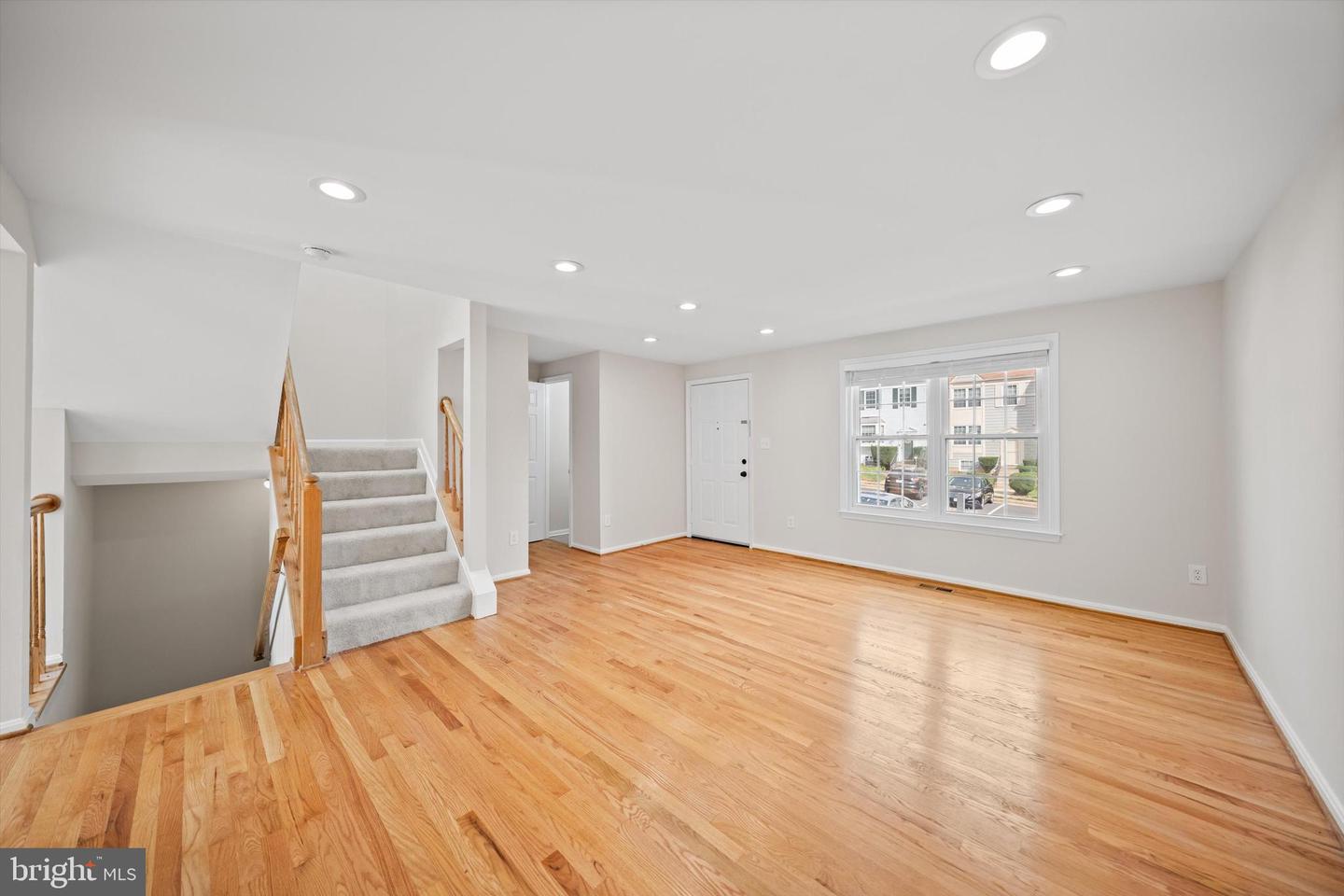 13875 LAURA RATCLIFF, CENTREVILLE, Virginia 20121, 2 Bedrooms Bedrooms, ,3 BathroomsBathrooms,Residential,For sale,13875 LAURA RATCLIFF,VAFX2273356 MLS # VAFX2273356