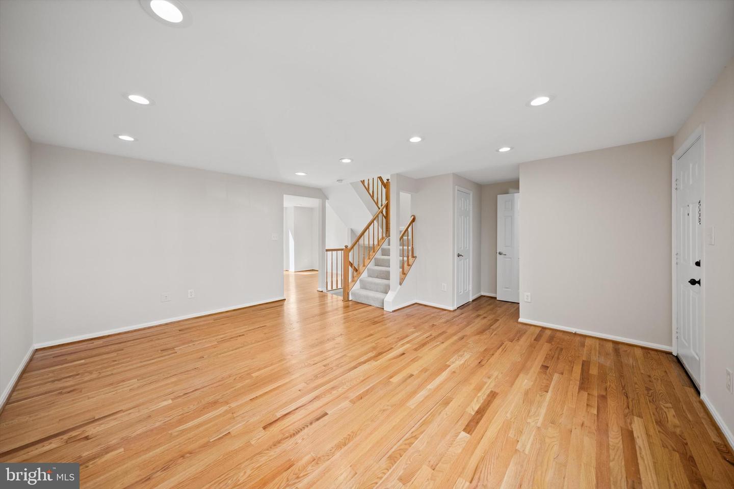 13875 LAURA RATCLIFF, CENTREVILLE, Virginia 20121, 2 Bedrooms Bedrooms, ,3 BathroomsBathrooms,Residential,For sale,13875 LAURA RATCLIFF,VAFX2273356 MLS # VAFX2273356