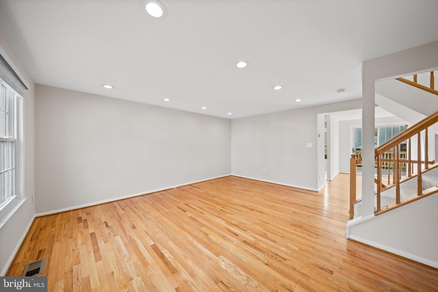 13875 LAURA RATCLIFF, CENTREVILLE, Virginia 20121, 2 Bedrooms Bedrooms, ,3 BathroomsBathrooms,Residential,For sale,13875 LAURA RATCLIFF,VAFX2273356 MLS # VAFX2273356