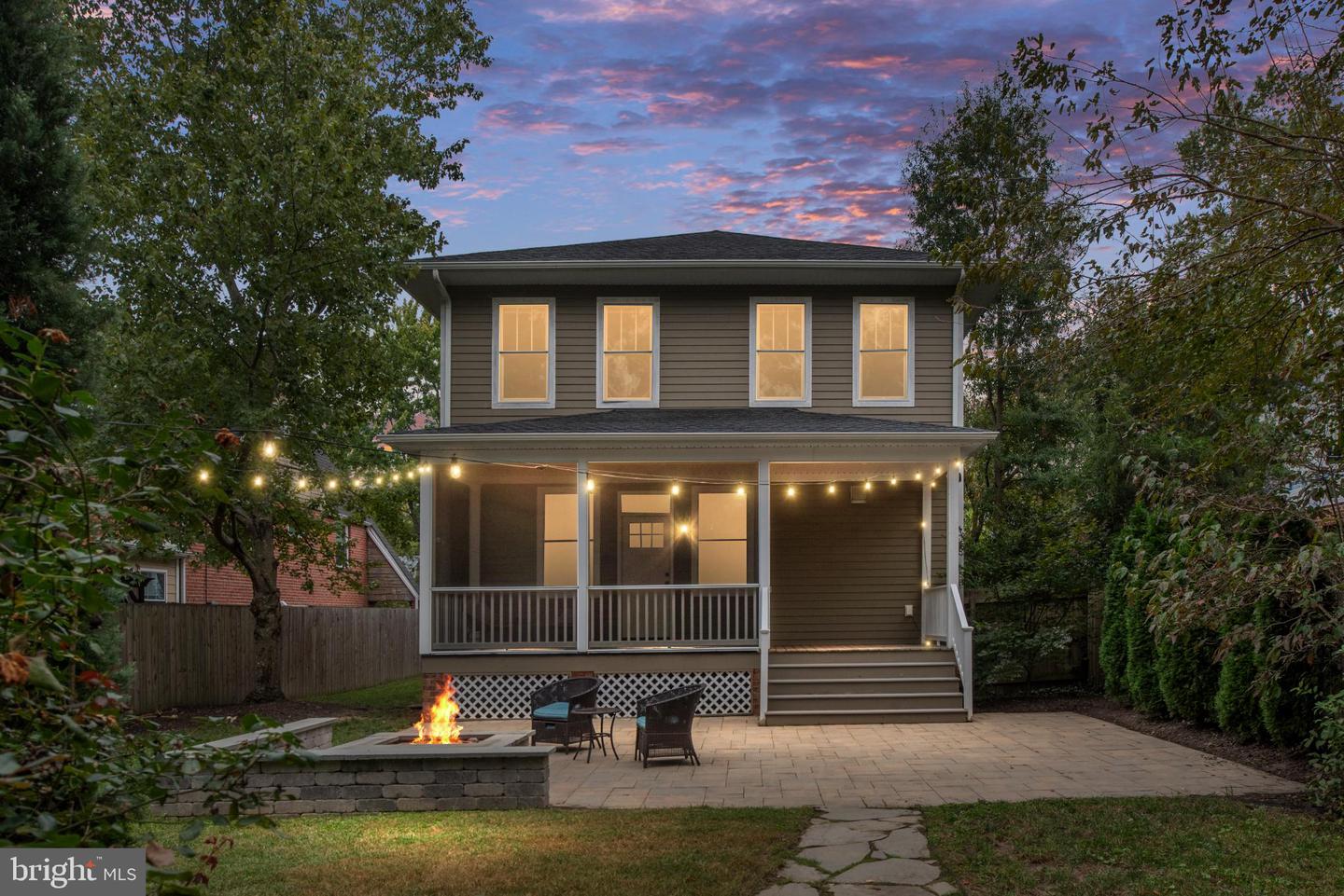 1516 GREYCOURT AVE, RICHMOND, Virginia 23227, 3 Bedrooms Bedrooms, 12 Rooms Rooms,2 BathroomsBathrooms,Residential,For sale,1516 GREYCOURT AVE,VARC2000772 MLS # VARC2000772