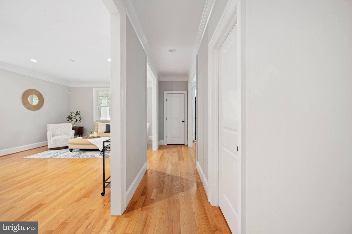 1516 GREYCOURT AVE, RICHMOND, Virginia 23227, 3 Bedrooms Bedrooms, 12 Rooms Rooms,2 BathroomsBathrooms,Residential,For sale,1516 GREYCOURT AVE,VARC2000772 MLS # VARC2000772