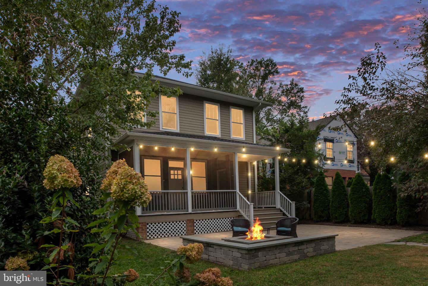 1516 GREYCOURT AVE, RICHMOND, Virginia 23227, 3 Bedrooms Bedrooms, 12 Rooms Rooms,2 BathroomsBathrooms,Residential,For sale,1516 GREYCOURT AVE,VARC2000772 MLS # VARC2000772