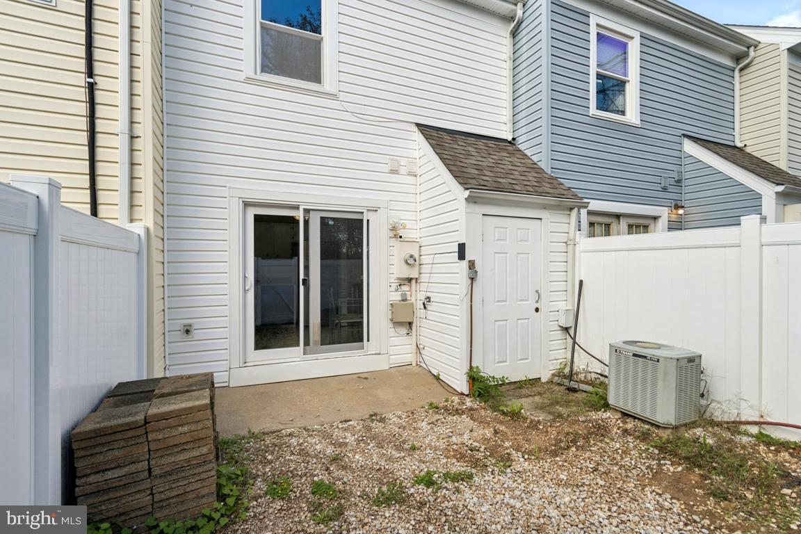 611 MADISON CT #611, STAFFORD, Virginia 22554, 2 Bedrooms Bedrooms, ,1 BathroomBathrooms,Residential,For sale,611 MADISON CT #611,VAST2043398 MLS # VAST2043398