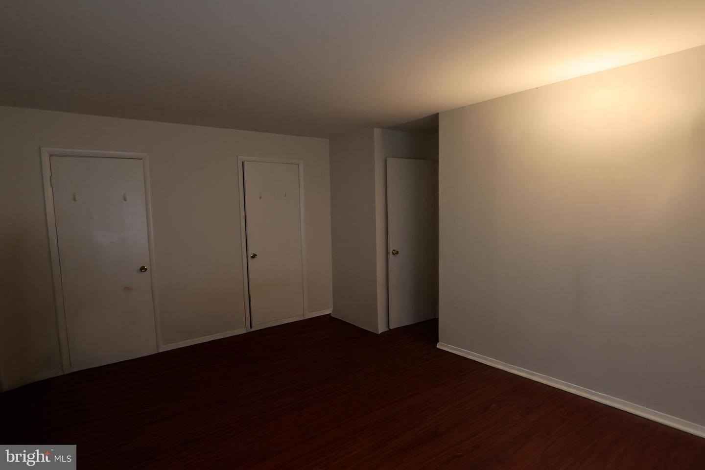 2906 KINGS CHAPEL RD #4, FALLS CHURCH, Virginia 22042, 3 Bedrooms Bedrooms, ,1 BathroomBathrooms,Residential,For sale,2906 KINGS CHAPEL RD #4,VAFX2274288 MLS # VAFX2274288