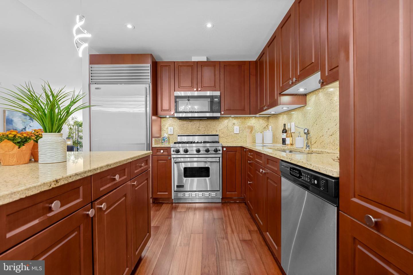 2425 L ST NW #UNIT 431, WASHINGTON, District Of Columbia 20037, 2 Bedrooms Bedrooms, ,2 BathroomsBathrooms,Residential,For sale,2425 L ST NW #UNIT 431,DCDC2227122 MLS # DCDC2227122