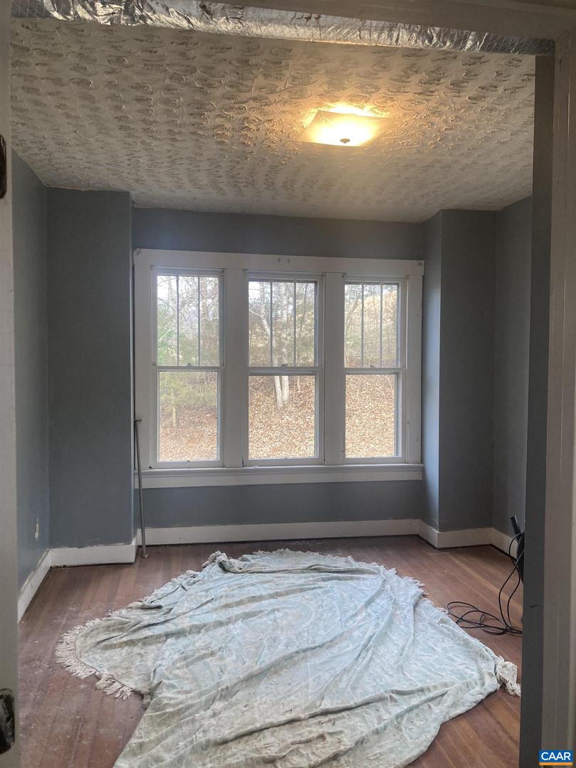 1654 ROCKFISH RIVER RD, FABER, Virginia 22938, 3 Bedrooms Bedrooms, ,1 BathroomBathrooms,Residential,For sale,1654 ROCKFISH RIVER RD,670023 MLS # 670023