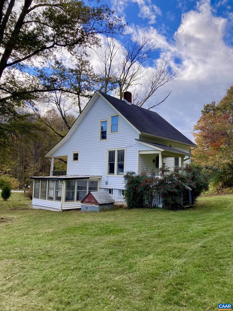 1654 ROCKFISH RIVER RD, FABER, Virginia 22938, 3 Bedrooms Bedrooms, ,1 BathroomBathrooms,Residential,For sale,1654 ROCKFISH RIVER RD,670023 MLS # 670023