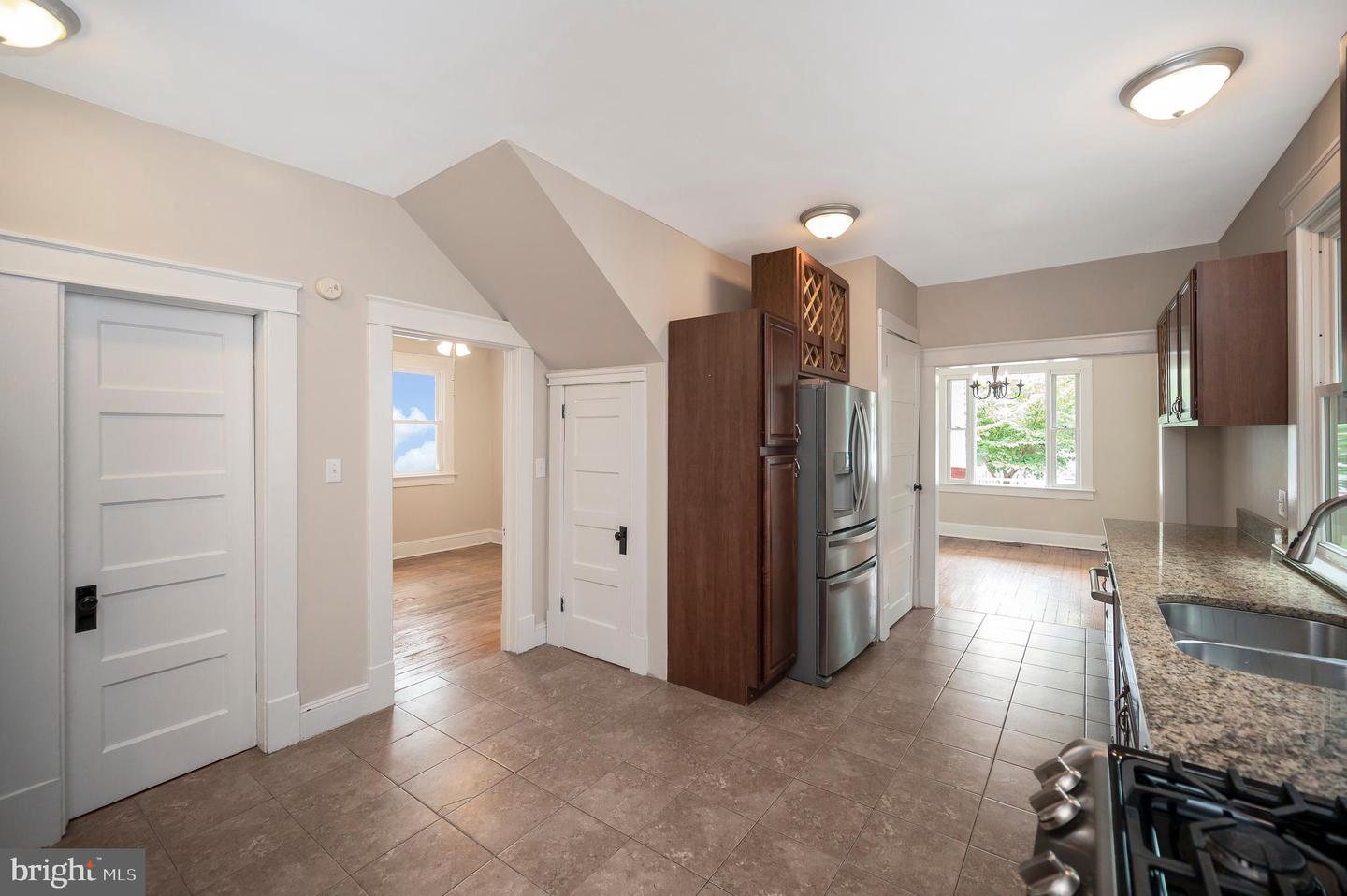 305 PITT ST, FREDERICKSBURG, Virginia 22401, 3 Bedrooms Bedrooms, ,2 BathroomsBathrooms,Residential,For sale,305 PITT ST,VAFB2008764 MLS # VAFB2008764
