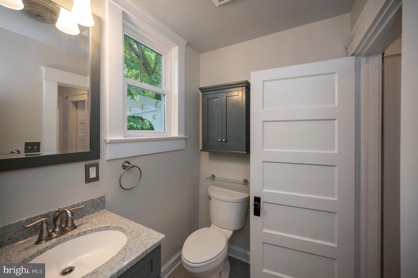 305 PITT ST, FREDERICKSBURG, Virginia 22401, 3 Bedrooms Bedrooms, ,2 BathroomsBathrooms,Residential,For sale,305 PITT ST,VAFB2008764 MLS # VAFB2008764